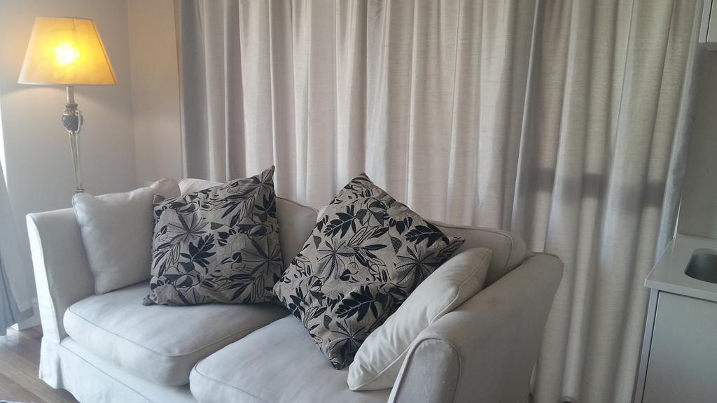 53 Pyracantha Street Guest house Cape Town